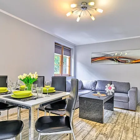 Sun&snow Leśny Dom Apartament *