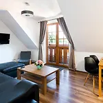 Lesny Dom, Sun & Snow *