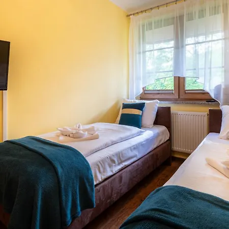 Lesny Dom, Sun & Snow קרפאז'