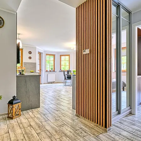 Lesny Dom, Sun & Snow * קרפאז'